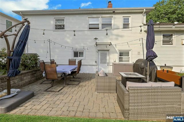 42 Eastbrook Drive, River Edge, NJ 07661
