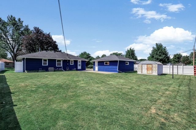 5106 Paul Drive, Brooklyn Center, MN 55429