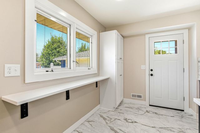 5106 Paul Drive, Brooklyn Center, MN 55429