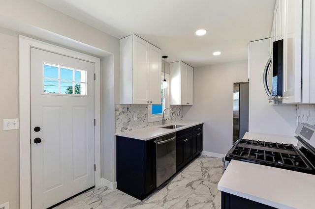 5106 Paul Drive, Brooklyn Center, MN 55429