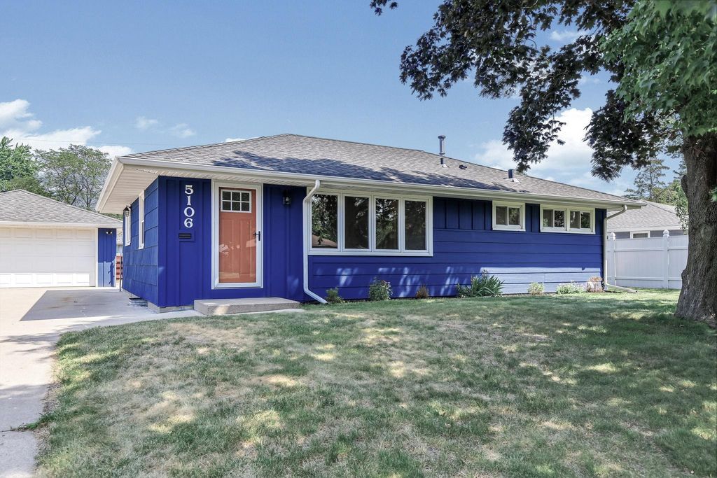 5106 Paul Drive, Brooklyn Center, MN 55429