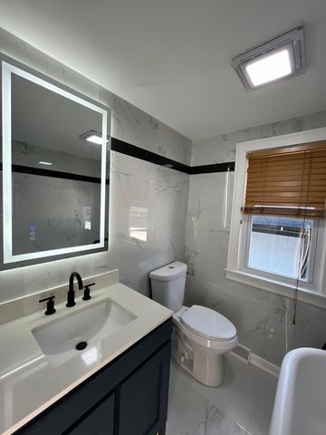 132 156th Place, Calumet City, IL 60409