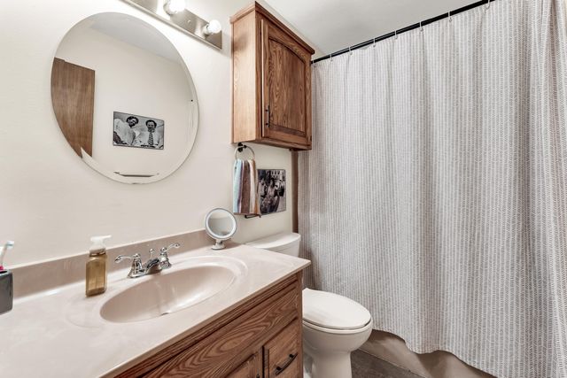 1407 N 14th Street, Ozark, MO 65721