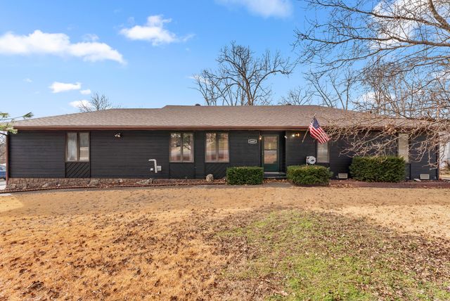 1407 N 14th Street, Ozark, MO 65721