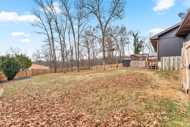 1407 N 14th Street, Ozark, MO 65721