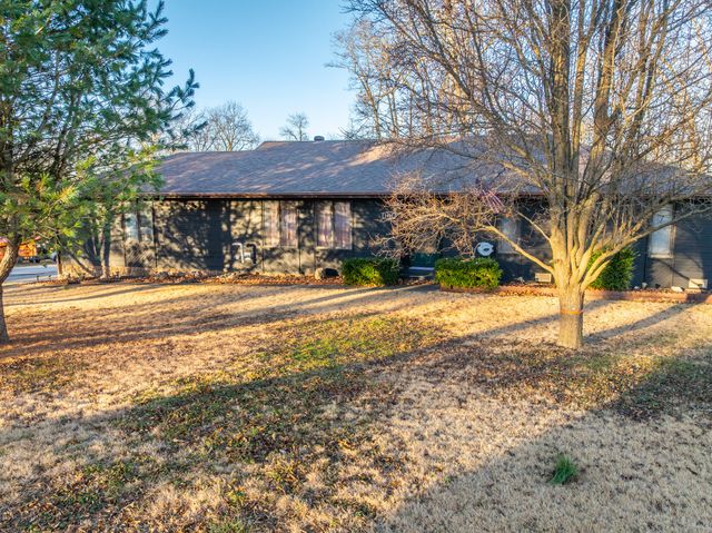 1407 N 14th Street, Ozark, MO 65721