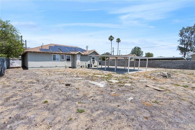 16397 Orange Way, Fontana, CA 92335