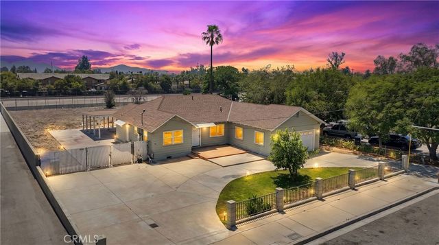 16397 Orange Way, Fontana, CA 92335
