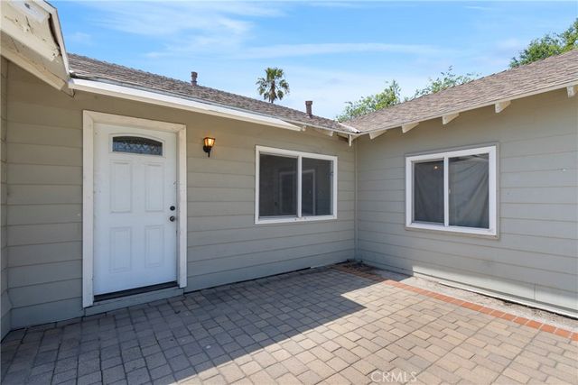 16397 Orange Way, Fontana, CA 92335