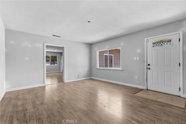 16397 Orange Way, Fontana, CA 92335