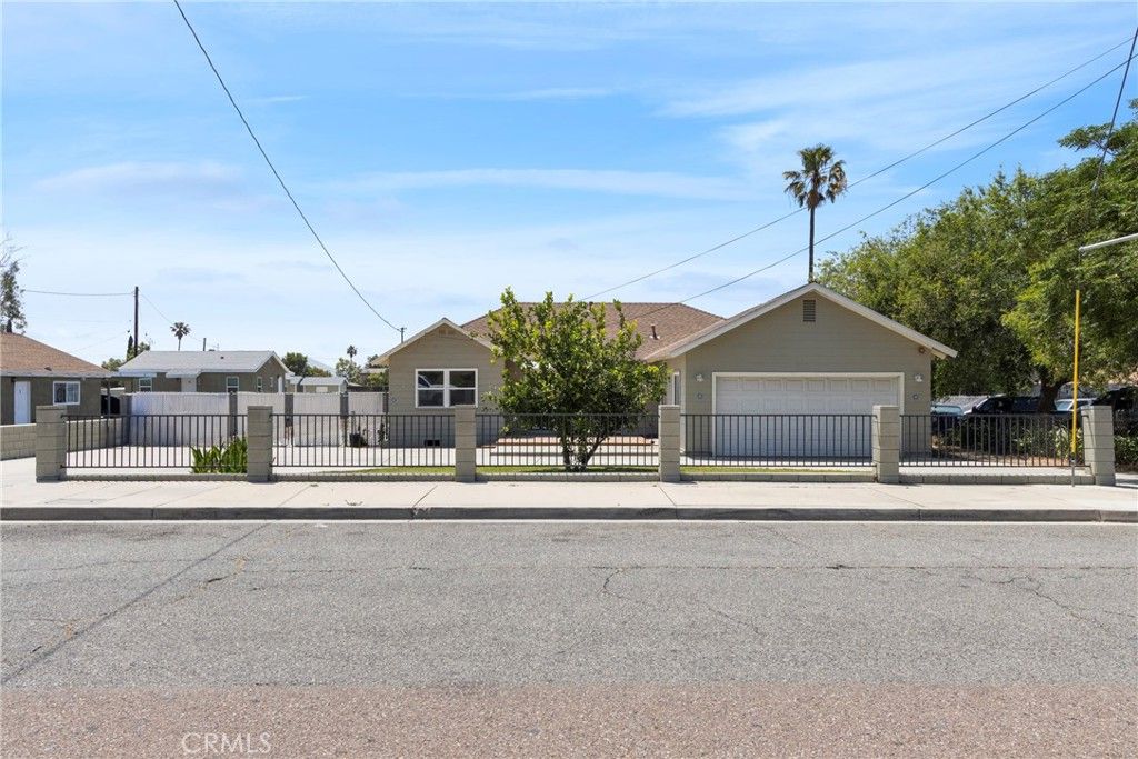 16397 Orange Way, Fontana, CA 92335