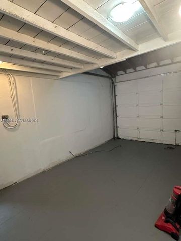 2458 Plunkett St 0, Hollywood, FL 33020