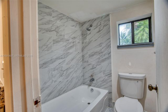 8015 SW 21st Court, Davie, FL 33324