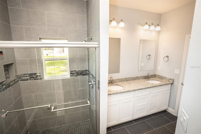2642 MAGNOLIA CIRCLE, Lake Wales, FL 33898
