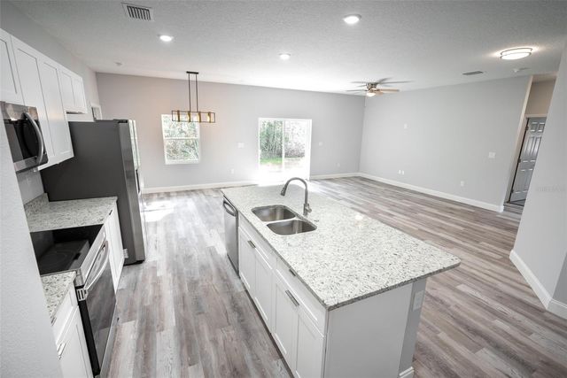 2642 MAGNOLIA CIRCLE, Lake Wales, FL 33898