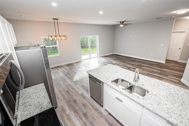 2642 MAGNOLIA CIRCLE, Lake Wales, FL 33898