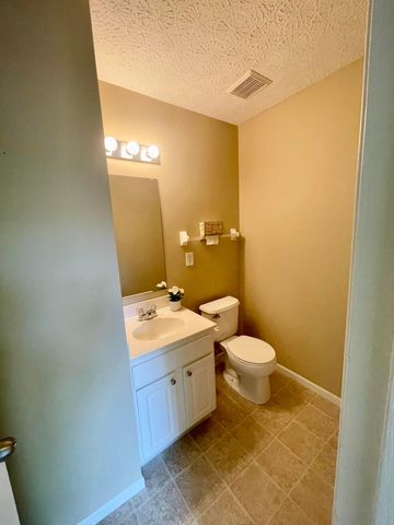 6153 Albany Way Drive, Westerville, OH 43081