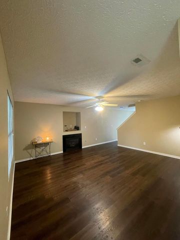 6153 Albany Way Drive, Westerville, OH 43081
