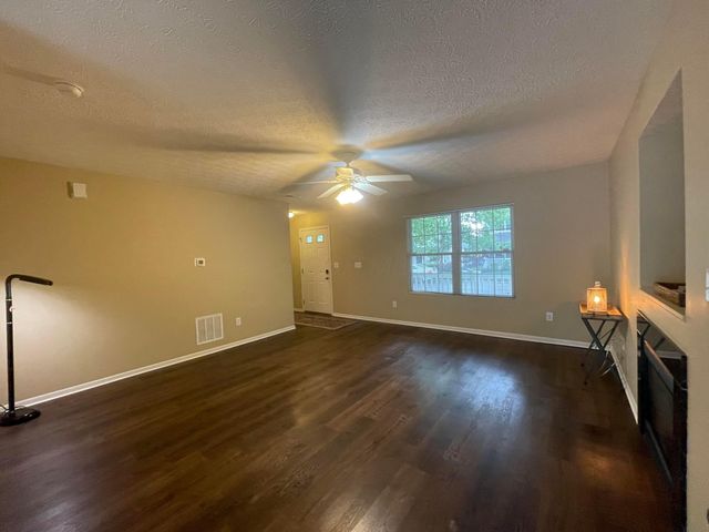 6153 Albany Way Drive, Westerville, OH 43081