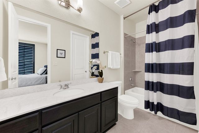 915 Blueberry Way, Northlake, TX 76247