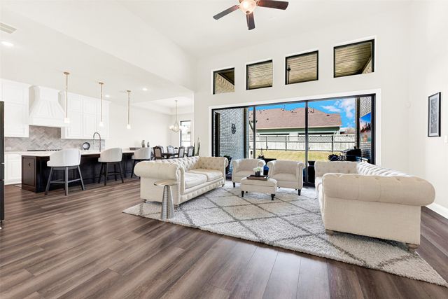 915 Blueberry Way, Northlake, TX 76247