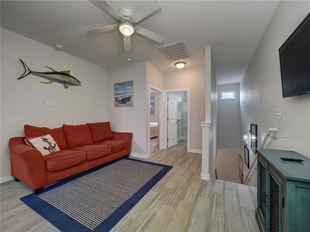 1813 S 11th 502, Port Aransas, TX 78373