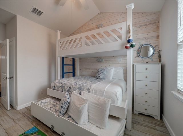 1813 S 11th 502, Port Aransas, TX 78373