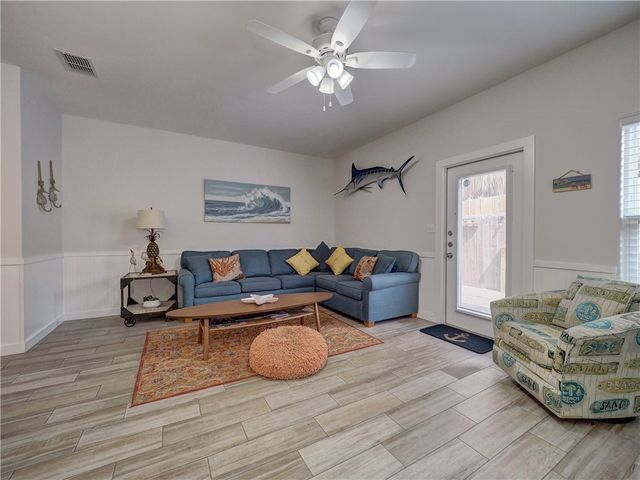 1813 S 11th 502, Port Aransas, TX 78373