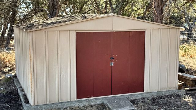 112 W Deerfield, Ingram, TX 78025