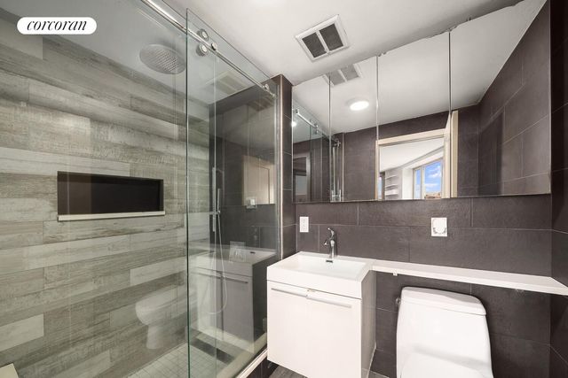 4506 64th St Apt 8K, New York City, NY 11377