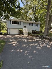 38 Highwood Avenue, Watertown, CT 06779
