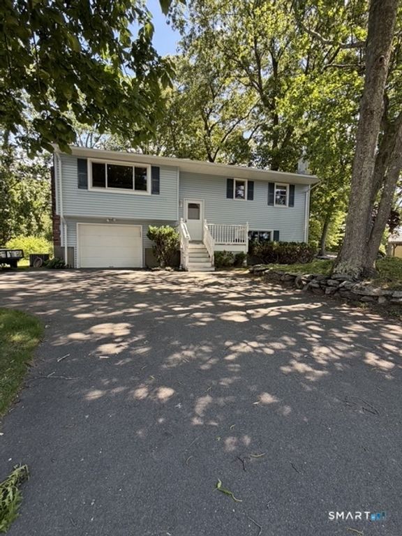 38 Highwood Avenue, Watertown, CT 06779