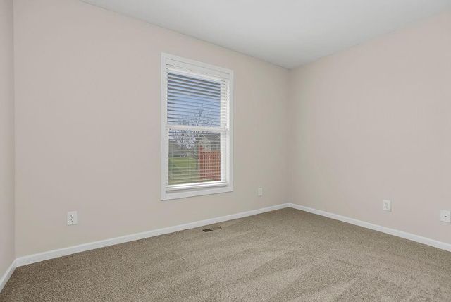 11212 N Summit Street, Kansas City, MO 64155