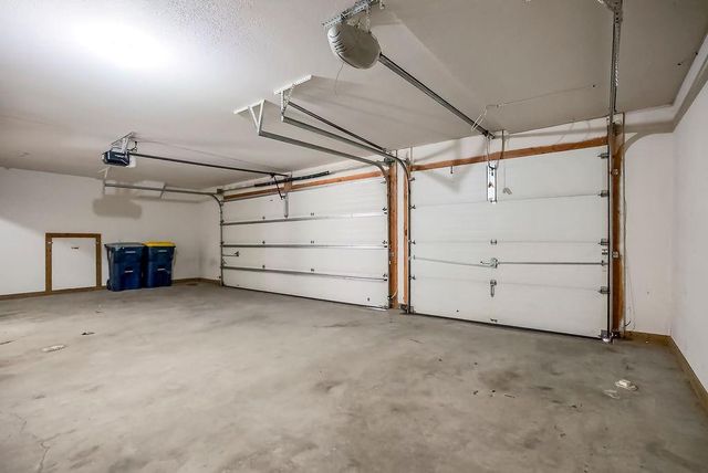 11212 N Summit Street, Kansas City, MO 64155