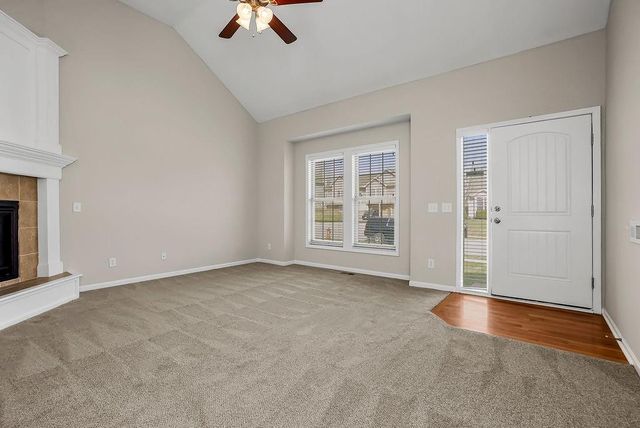 11212 N Summit Street, Kansas City, MO 64155