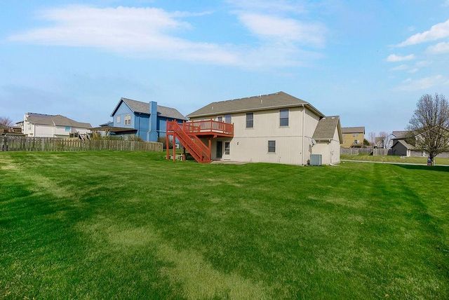 11212 N Summit Street, Kansas City, MO 64155