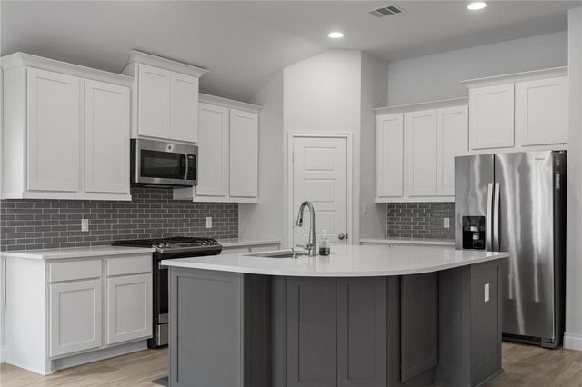 209 Magdalene WAY, Liberty Hill, TX 78642