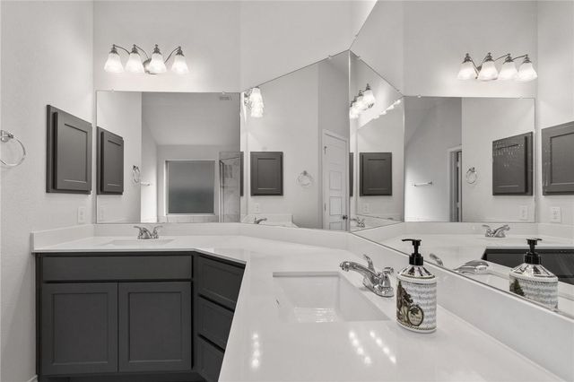 209 Magdalene WAY, Liberty Hill, TX 78642