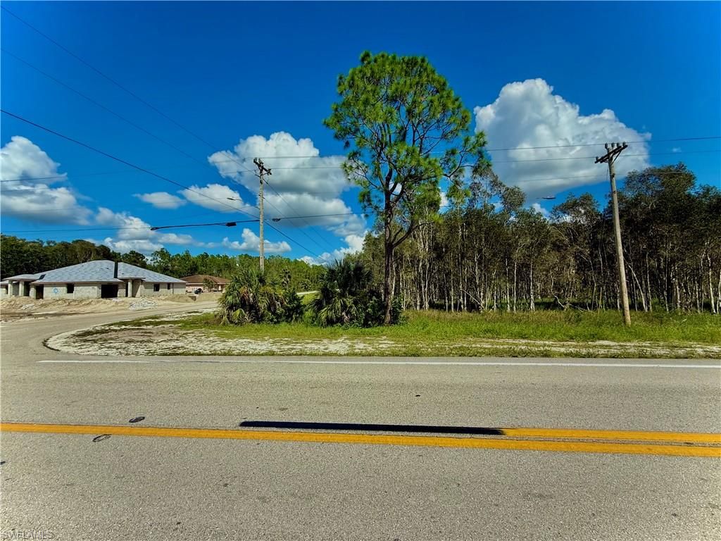 1001/1003 Homestead RD S, LEHIGH ACRES, FL 33974 — exterior