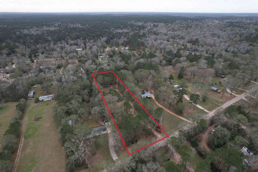 280 Martin Creek Drive, Cleveland, TX 77328