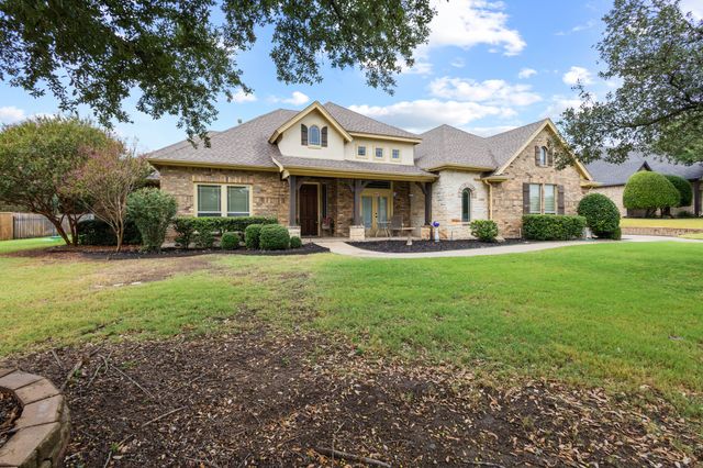 1666 Plum Creek Drive, Midlothian, TX 76065