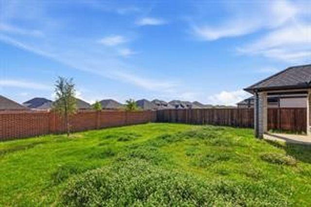 348 Braves Way, Lavon, TX 75166
