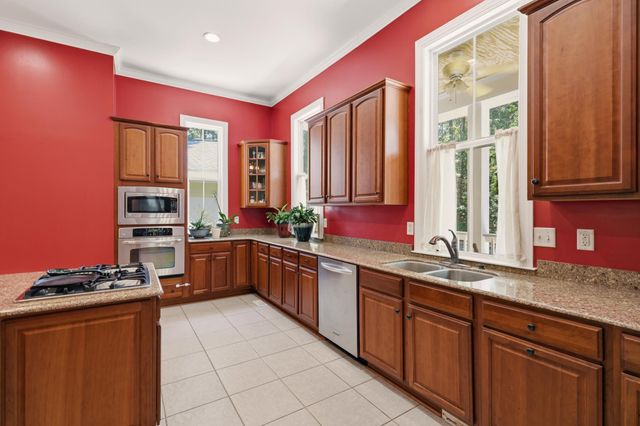 1404 Leisure Drive, Summerville, SC 29486