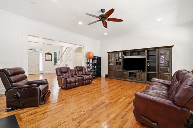 1404 Leisure Drive, Summerville, SC 29486