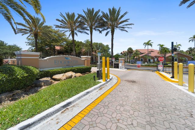 8851 Wiles Road Apt 304, Coral Springs, FL 33067