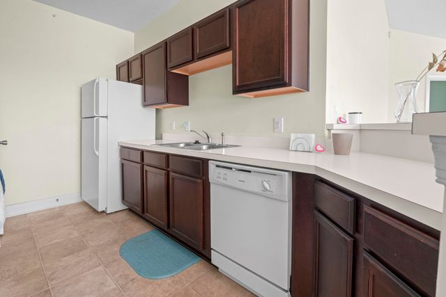 4930 Crab Pond Ct Unit 203, Myrtle Beach, SC 29579