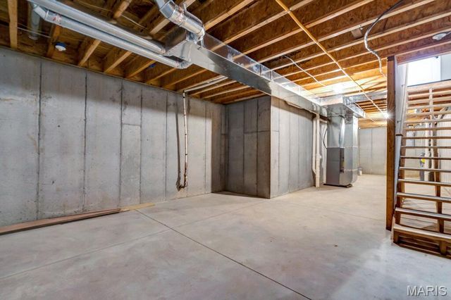 1000 Barton Street, St Louis, MO 63104