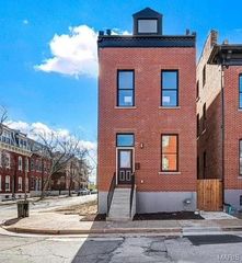 1000 Barton Street, St Louis, MO 63104