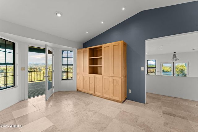 235 W Via Tortuga Drive, Wickenburg, AZ 85390