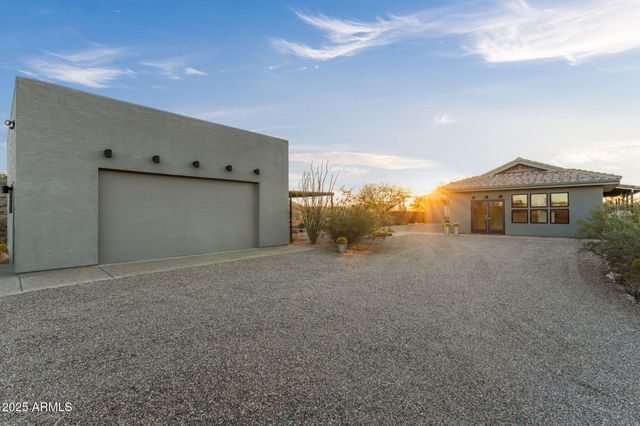 235 W Via Tortuga Drive, Wickenburg, AZ 85390